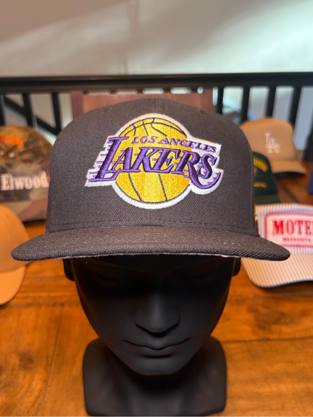 New Era Los Angeles Lakers Purple and Yellow Snapback